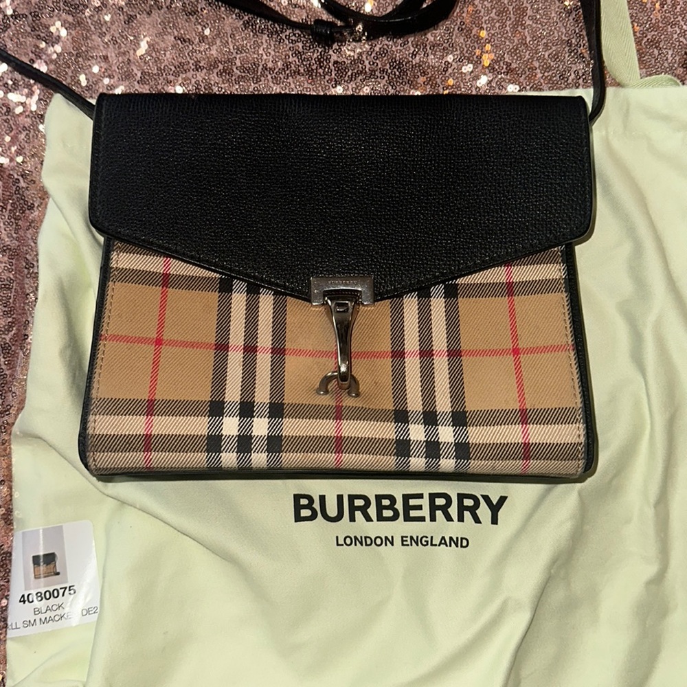 BURBERRY House Check Macken Crossbody  Bag AUTHENTIC with original dust bag